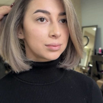 Фарбування волосся
                    Салон красоты Bonjour Львов