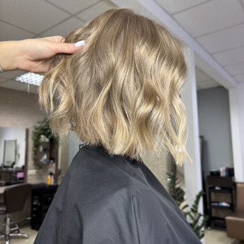 Стрижки
                    Салон красоты Bonjour Львов