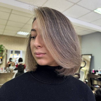 Стрижки
                    Салон красоты Bonjour Львов