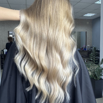 Фарбування та укладка