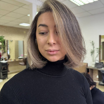 Фарбування волосся,стрижка