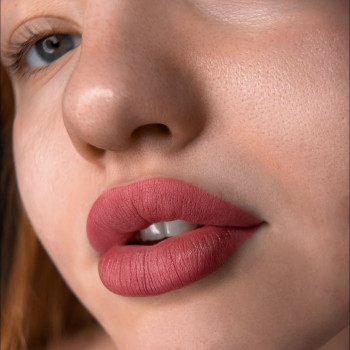 Перманентний макіяж губ майстер Тетяна.