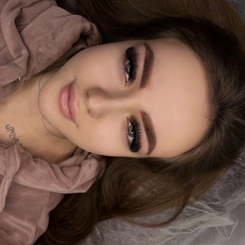 Татуаж бровей
                    Мастер перманентного макияжа Алина Павлоград