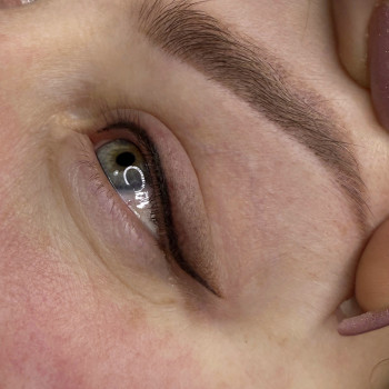 Стрілки
                    Майстер перманентного макіяжу Алина Павлоград