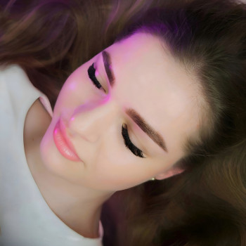 Перманентный макияж бровей пудровая техника
                    Салон красоты Mona Lisa Полтава