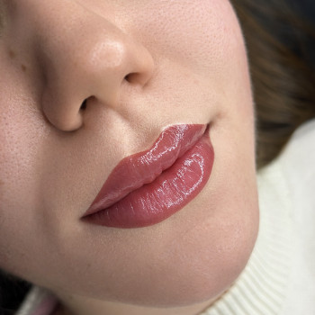 Перманент брів та губ
                    Мастер перманентного макияжа Наталия Киев