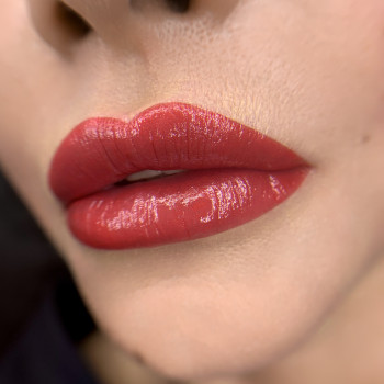 Перманент брів та губ
                    Мастер перманентного макияжа Наталия Киев