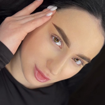 Перманент брів та губ
                    Мастер перманентного макияжа Наталия Киев