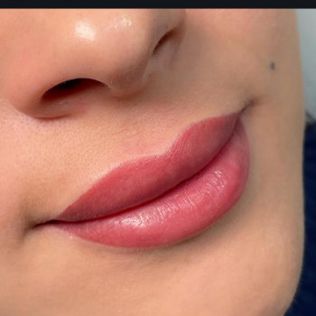 Перманентний макіяж
                    Салон красоты Міа Бʼюті Винница