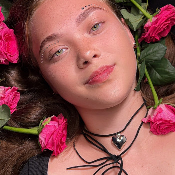 Корекція та пофарбування брів
                    Бровист Наталія Ивано-Франковск