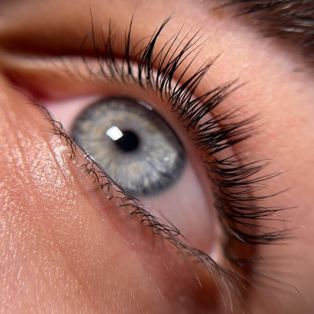 Freyda Brows - Ламінування вій
   