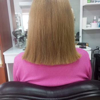 Стрижка жіноча
                    Парикмахер Хатидже Киев