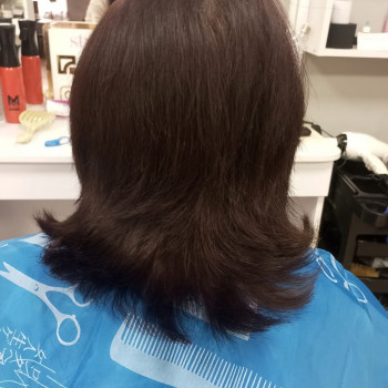 Стрижка жіноча
                    Парикмахер Хатидже Киев