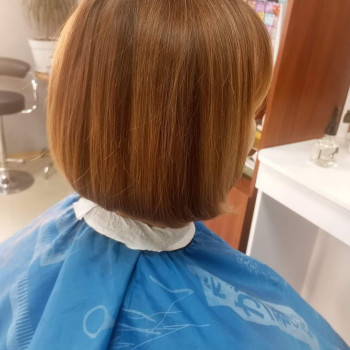 Укладання волося.
                    Перукар Хатидже Київ