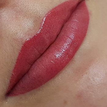 Перманентний макіяж
                    Майстер перманентного макіяжу  Київ