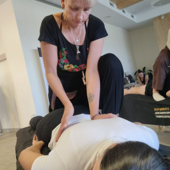 Зняття тазових блоків-це масаж, який знімає затиски в тазовому регіоні тіла.

Дія масажу:
Фізични...