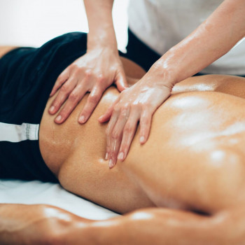 Масажі для чоловіків
у салоні краси Labelis Запоріжжя
 