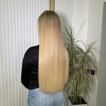 Результат нарощування натурального волосся ( 212 капсул ) довжина 70 см