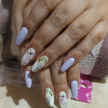 Дизайн
                    Майстер манікюру Андриана Запоріжжя