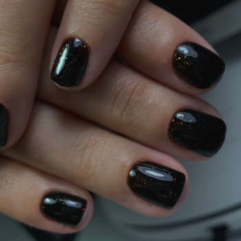 Маникюр
                    Мастер маникюра Дария Днепр