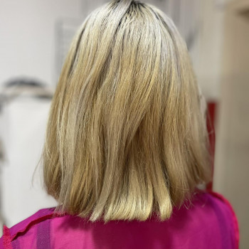 Кератинове випрямлення волосся. Академмістечко
                    Салон красоты Jazz Киев