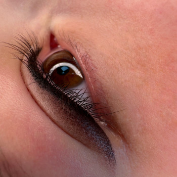 Стрілка з розтушовкою