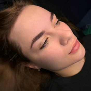 Перманентний макіяж брів