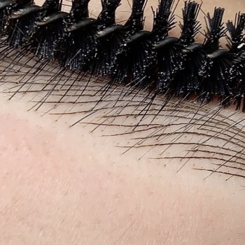 Мікроблейдинг брів
                    Майстер перманентного макіяжу  Київ