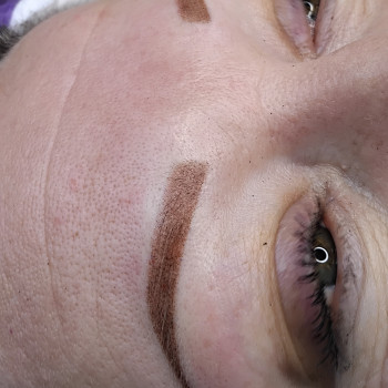 Татуаж брів