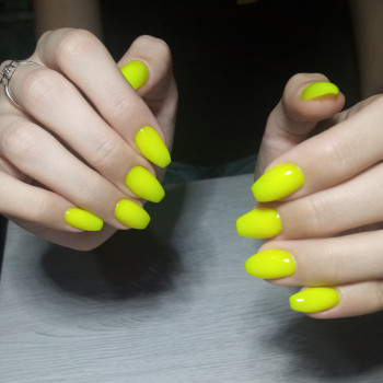 Кислотный маникюр
                    Ногтевая студия ManikBeauty Харьков