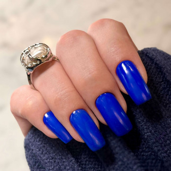 Кислотный маникюр
                    Ногтевая студия ManikBeauty Харьков