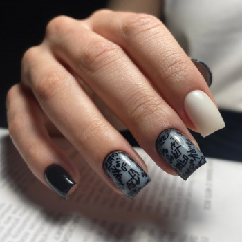 Покрытие ногтей лаком с дизайном
                    Ногтевая студия ManikBeauty Харьков