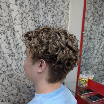 Чоловіча завивка