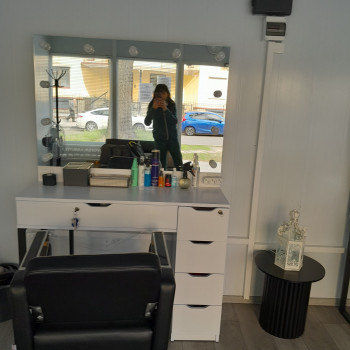 Чоловічи стрижки та борода
                    Перукар Хатидже Київ