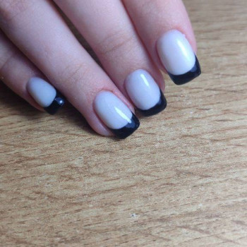 Маникюр
                    Перукар Хатидже Київ