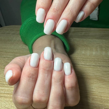 Маникюр
                    Перукар Хатидже Київ