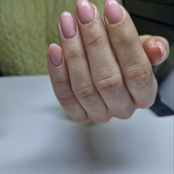 Маникюр
                    Перукар Хатидже Київ