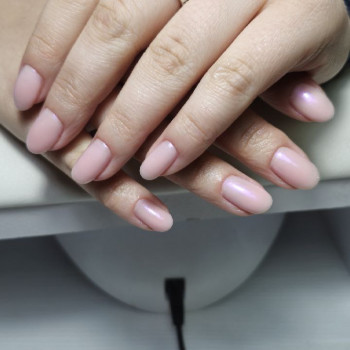 Маникюр
                    Перукар Хатидже Київ