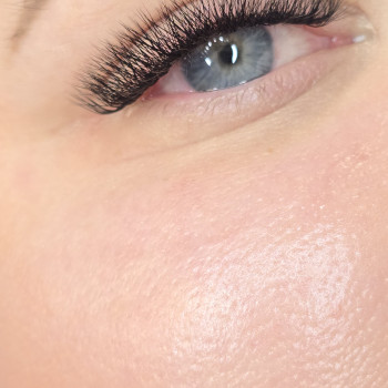 Нарощення вій
                    Салон краси Beauty for you Київ
