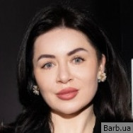 Перукар-колорист Аліна Дятлова на Barb.ua