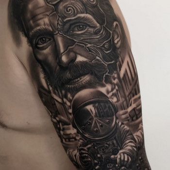 для хлопців, на плечі, космонавт