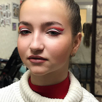 Сценічний макіяж