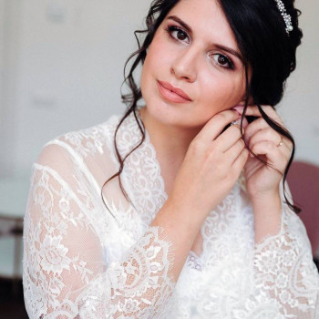 Зачіска та, фото - візажист Інна Мокрова