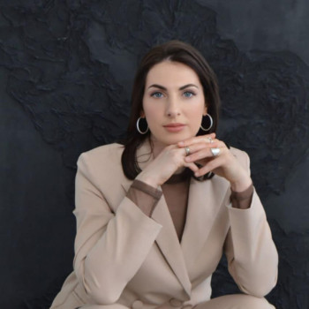 Макіяж для фото дизайнера інтер'єрів