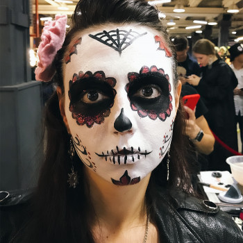 Макіяж Санта Муерте