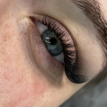 Нарощування вій 4-5 Д
                    Лешмейкер Анна Киев