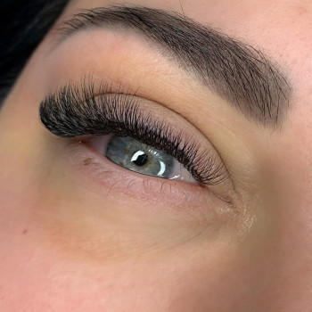 Нарощування вій
                    Лешмейкер  Ірпінь