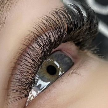 Нарощування вій
                    Лешмейкер  Ірпінь