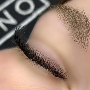 Нарощування вій
                    Лешмейкер  Ірпінь