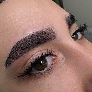 Оформлення брів
                    Майстер перманентного макіяжу Світлана Київ